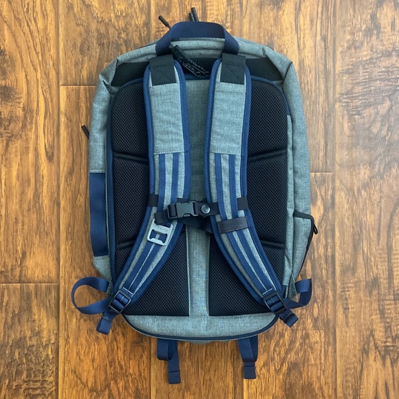 Timbuk2 Command Backpack - Picture 10 of 16